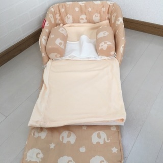 【美品】ファルスカ 赤ちゃん用ベッドカバー