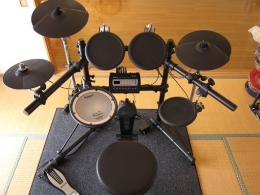 【中古】Roland ローランド V-Drums V-ドラム TD-3KW \u0026 TDM-10（専用防振セッティングマット）\u0026 Pearl ドラムスローン セット
