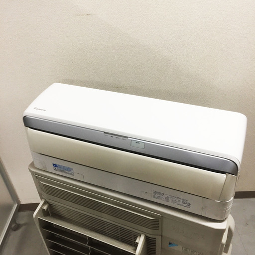 中古☆DAIKIN ルームエアコン S56LTRXP-W 2010年製