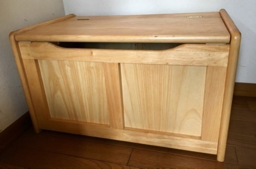 美品 Katoji 木製ベンチ収納 ポピー 長久手の収納家具 子供部屋用収納 の中古あげます 譲ります ジモティーで不用品の処分 美品 Katoji 木製ベンチ収納 ポピー 長久手の収納家具 子供部屋用収納 の中古あげます 譲ります ジモティーで不用品の処分