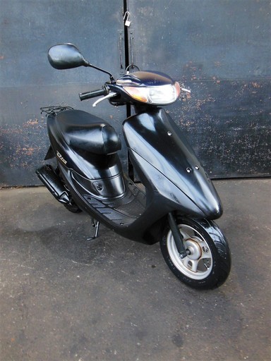 HONDA　ライブ DIO５０ シートFカウル等新品他 軽整備済み車両 すぐ乗り出せます。
