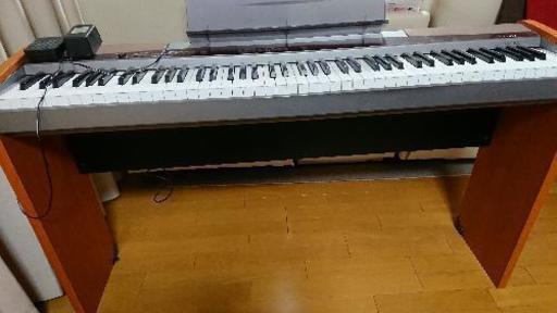 電子ピアノ Privia PX-100