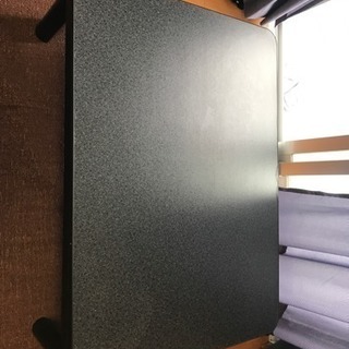 テーブル 黒