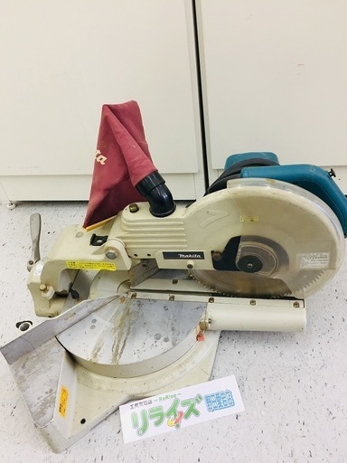 makita マキタ モデル:LS1011 10型スライドマルノコ (電動丸ノコ マルノコ)【リライズ野田愛宕店】【店頭取引限定】【中古品】1点限り早い者勝ち！