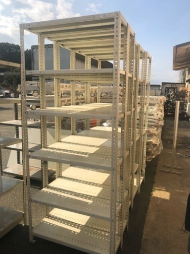 スチール製 中量棚 ‼️福岡市内近郊 配送無料‼️