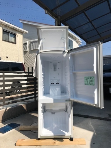 取引中2014年製三菱冷凍冷蔵庫美品146L。千葉県内配送無料。設置無料。
