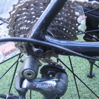 大幅値下げ!!! ☆中古☆ TREK emonda ALR ﾛｰﾄﾞﾊﾞｲｸ ﾌﾞﾗｯｸ tiagra2×10速