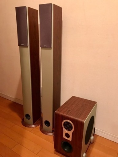 スピーカー2台とウーハー