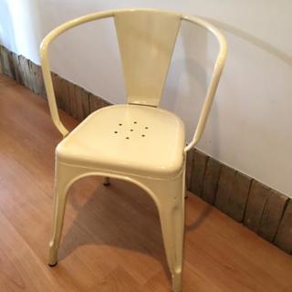 《値下げ》椅子、白　4脚セット - 渋谷区