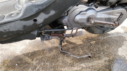 SYM DD50 RFGFT05白 2スト原付 エンジン始動確認のみ