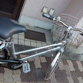 美品☆BRIDGESTONE PREVIO 26吋通学用シティサイクル 内装5段/LED点灯虫/シルバー