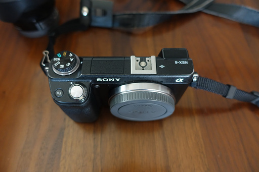SONYデジタルカメラ（NEX-6）＋レンズ4本＋フラッシュセット