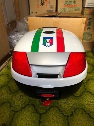 GIVI製 26リットル/26L FIGC コラボ イタリアカラー 台座付き