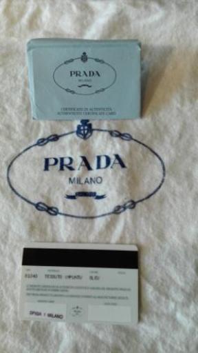 ★再値下げしました。　PRADA バック　ほぼ未使用