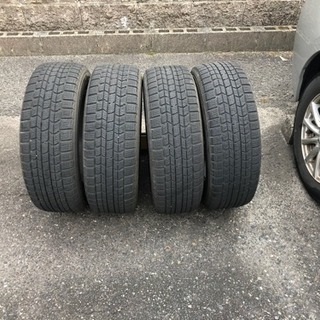 ダンロップのスタッドレスタイヤでホイール付きです！値下げしました！！！