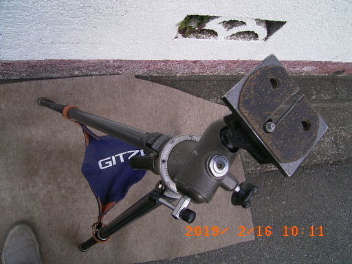 大幅値下げしました！ジッツオ三脚と稀少価値の多機能雲台で撮影操作を  