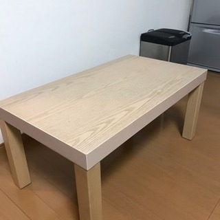 木目のローテーブル