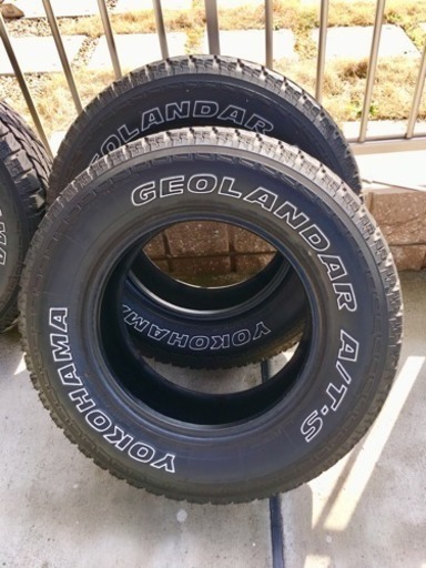 ヨコハマ ジオランダー A T S 235 70r16 ホワイトレター シマミマ 唐崎のタイヤ ホイールの中古あげます 譲ります ジモティーで不用品の処分