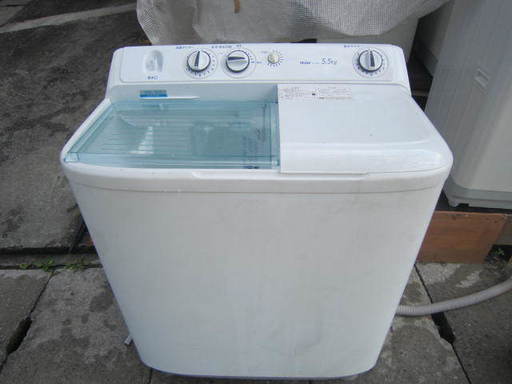 最終値下げ  ハイアール　JW-W55E 二槽式洗濯機５．５キロ　２０１７年製 洗濯機