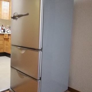 ３ドア冷凍冷蔵庫（サンヨ―・ノンフロン・255L・美品・動作確認...
