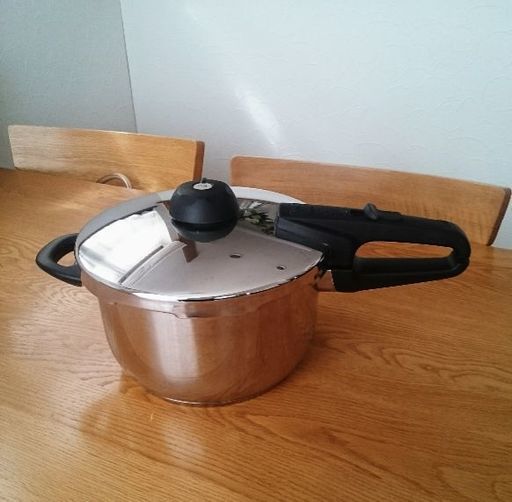 クリスマスや年末のお料理に！Fissler 土臭い お鍋