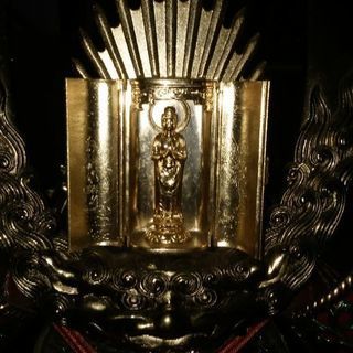 更に値下げします☆(30000円からの値下げです。)端午の節句、甲冑の好きな方に。