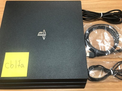 PS4 Pro ジェット・ブラック 1TB (CUH-7100BB01)