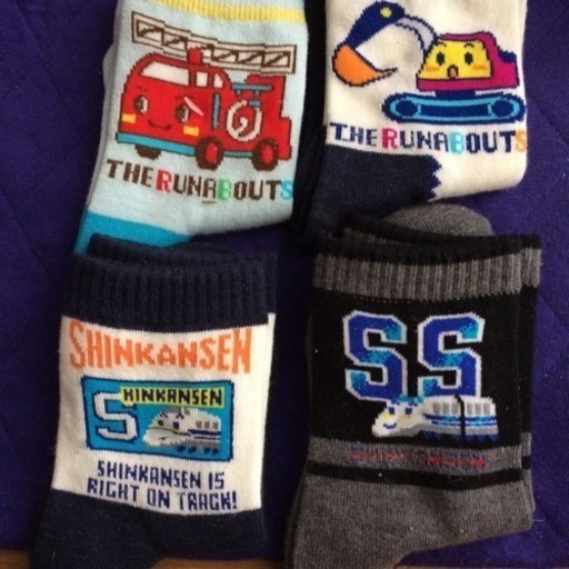 サンリオ ザ ラナバウツとシンカンセン靴下セット Kokawauso 加古川の子供用品の中古あげます 譲ります ジモティーで不用品の処分 サンリオ ザ ラナバウツとシンカンセン靴下セット Kokawauso 加古川の子供用品の中古あげます 譲ります ジモティーで不用品の処分