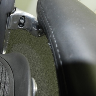 中古アーロンチェア