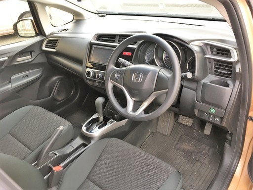 平成26年式 ホンダ フィット 13g Fパッケージ Gk3 修復歴なし お買得車販売 百合ヶ丘のフィットの中古車 ジモティー