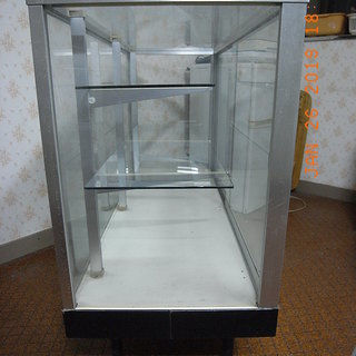 昭和レトロ 昭和30年台購入の大型ガラスケース アンティーク・パン