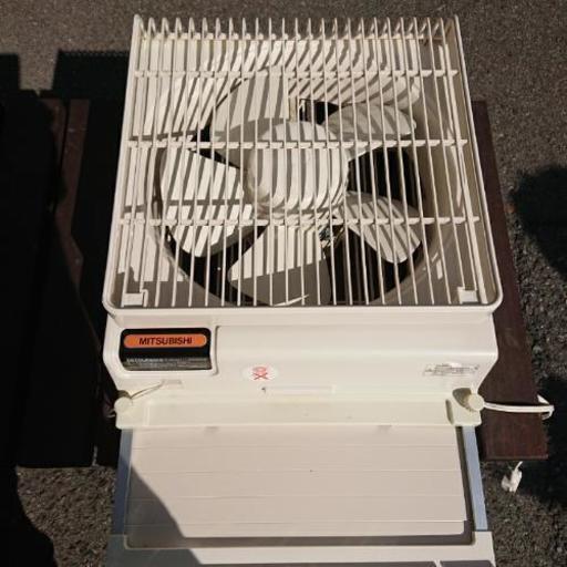 Mitsubishi 窓用換気扇 S Mam 神戸の生活家電 その他 の中古あげます 譲ります ジモティーで不用品の処分 Mitsubishi 窓用換気扇 S Mam 神戸の生活家電 その他 の中古あげます 譲ります ジモティーで不用品の処分