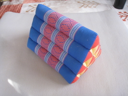 タイみやげ 三角まくら 大 やまてい 村上のその他の中古あげます 譲ります ジモティーで不用品の処分