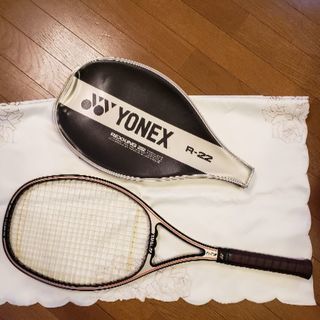 テニスラケット　YONEX　R-22　②