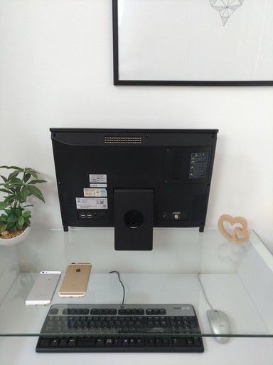 すぐ使える 可愛いレッド Corei5ブルーレイ対応大容量1tメモリ4g美品windows10 64bit Nec Valuestar一体型 もんち 処分pc 高宮のデスクトップパソコンの中古あげます 譲ります ジモティーで不用品の処分