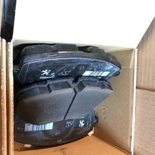 プジョー308GT 純正ブレーキパッド