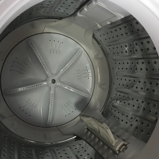 ★美品 AQUA 洗濯機  7kg  自動おそうじ機能付き！