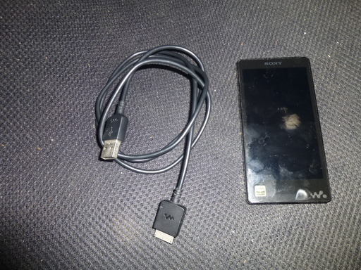 SONY　 ウォークマン 　NW-F885 　16GB 　ブラック　中古