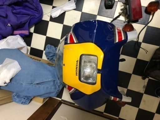 NSR50 初期型アッパーカウル割れあり ロスマンズシートカウル