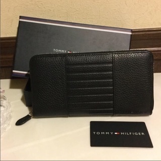 新品 ☆TOMMY HILFIGER ☆ ラウンド zip 長財布☆お祝いに❣️