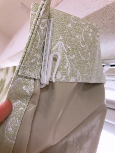 ニトリ 遮光1級 遮熱 遮音カーテン ダマスク イエローグリーン Cookie 沖縄のカーテン ブラインドの中古あげます 譲ります ジモティーで不用品の処分