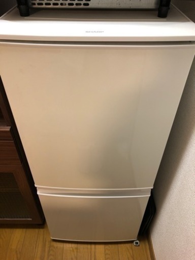 冷蔵庫 SHARP 2013年製 白