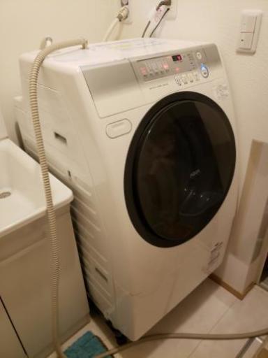 AQUAドラム式洗濯乾燥機★洗濯容量9キロ