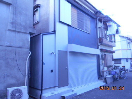 電動シャッター付ビルトインガレージ物件 居住用でも事務所用でもお使いいただける仕様です ケイジーシー株式会社 寝屋川市のレンタルオフィスの不動産 住宅情報 無料掲載の掲示板 ジモティー 電動シャッター付ビルトインガレージ物件 居住用でも事務所用でもお使いいただける仕様です ケイジーシー株式会社 寝屋川市のレンタルオフィスの不動産 住宅情報 無料掲載の掲示板 ジモティー