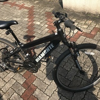 マウンテンバイク黒 6段ギア