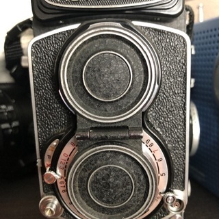 ミノルタ 二眼とハッセルブラッド  ポラロイドパック売ります。