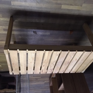 木製ベンチ