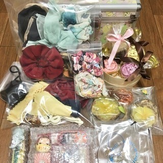 【雑貨セット】ヘアアクセ・メイクボックス・お香・キャンドル・入浴剤