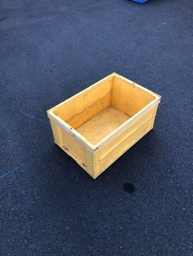 (中古品)4個セットで☆折りたたみコンテナ！収納などに！