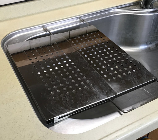 新潟県燕三条の職人が手作りした高クオリティのステンレス 突っ張り水切りラック ペンギン 千歳の収納家具 食器棚 キッチン収納 の中古あげます 譲ります ジモティーで不用品の処分